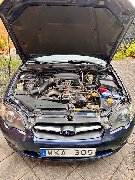 Subaru Legacy 7 of 7