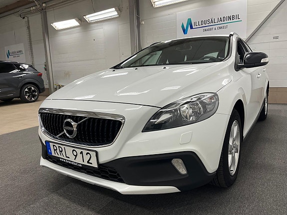 Volvo V40 Cross Country 4 of 7