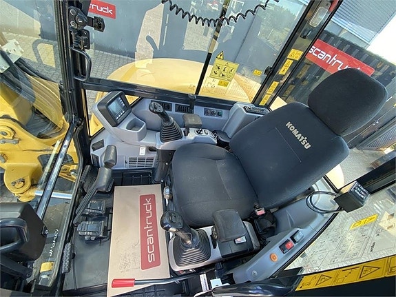 Komatsu PC80MR-5 3 of 10