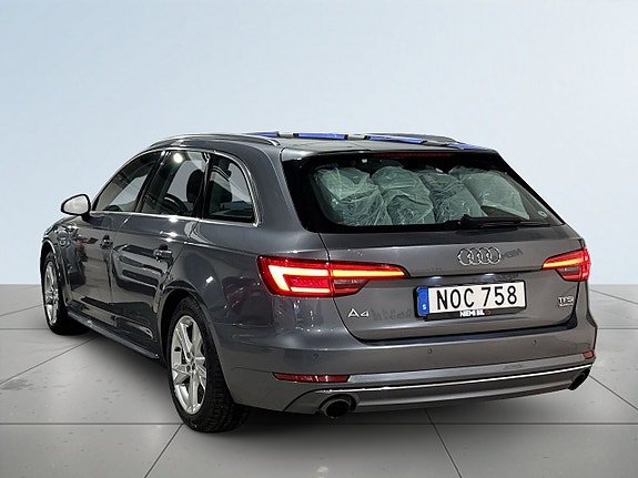 Audi A4 5 of 22