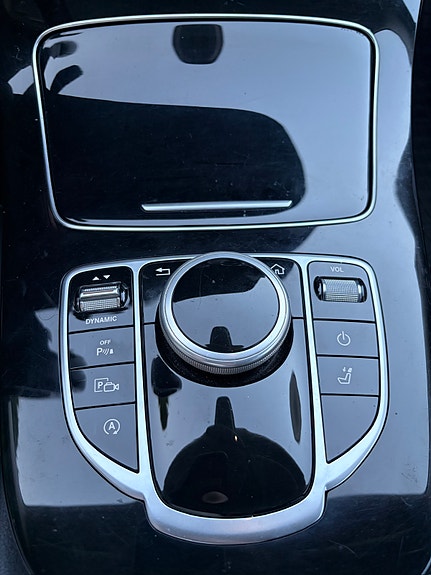 Mercedes-Benz E220 d 11 of 26