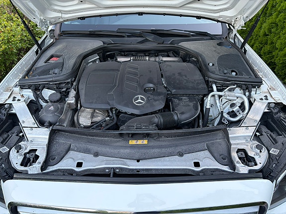 Mercedes-Benz E220 d 20 of 26