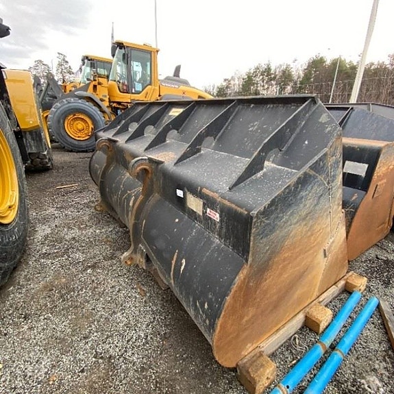 CAT/Engson Lastskopa 2300 L 2 of 2
