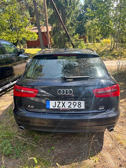 Audi A6 2 of 9