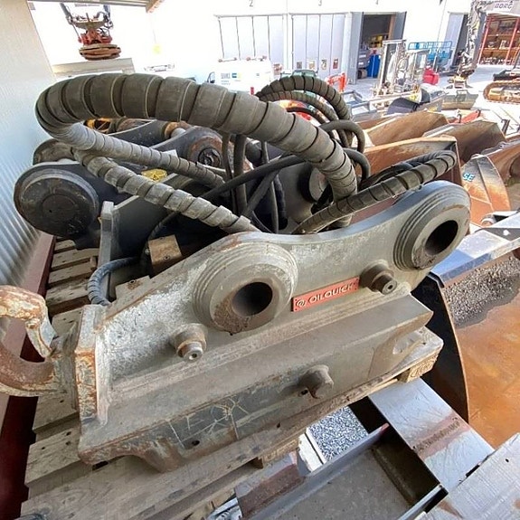 OilQuick Hydrauliskt snabbfäste, OQ90 2 of 3