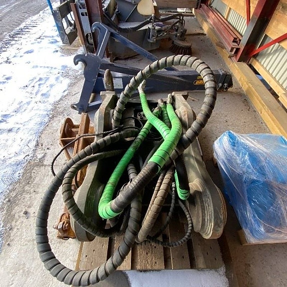 OilQuick Hydrauliskt snabbfäste, OQ90 3 of 3