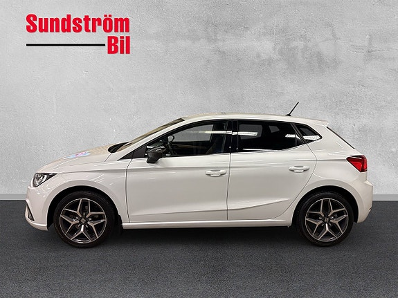 Seat Ibiza 4 of 24