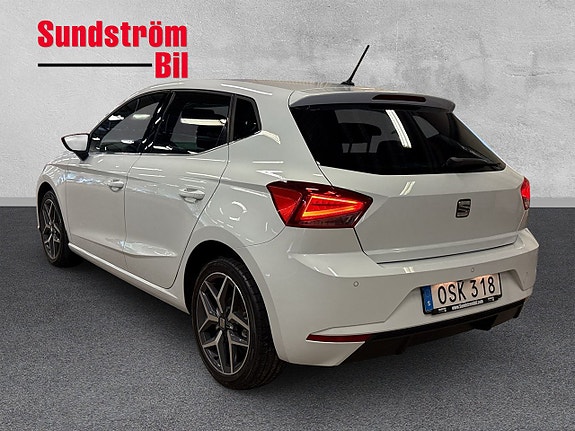 Seat Ibiza 5 of 24