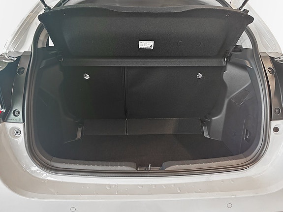 Toyota Yaris 10 of 11