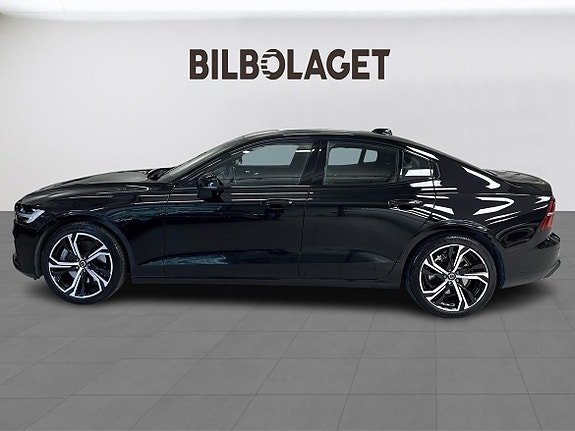 Volvo S60 2 of 12