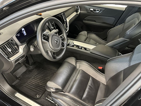 Volvo S60 6 of 12