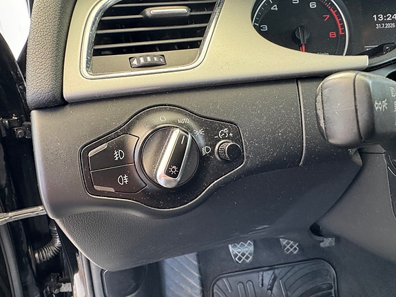 Audi A4 7 of 28