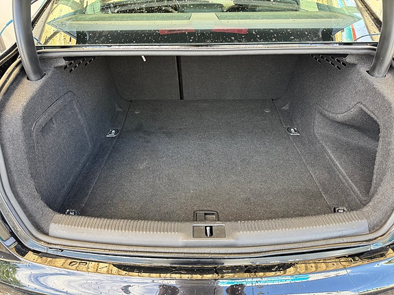 Audi A4 17 of 28
