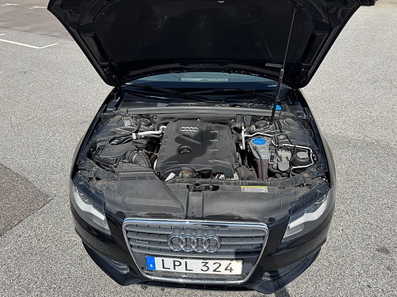 Audi A4 16 of 28