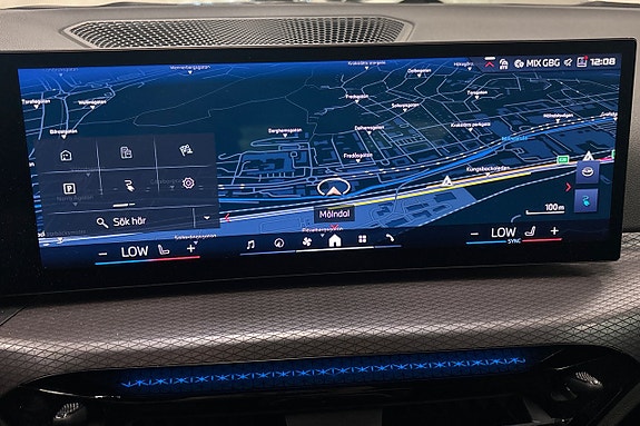 BMW i4 13 of 18