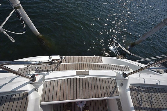 Jeanneau Sun Odyssey 36i 7 of 22