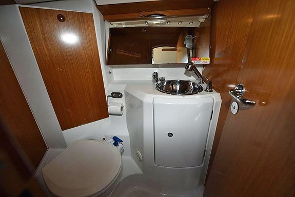 Jeanneau Sun Odyssey 36i 15 of 22