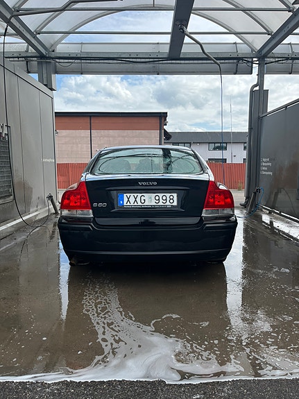 Volvo S60 3 of 15