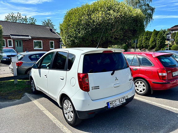 Mitsubishi Colt 5 of 7
