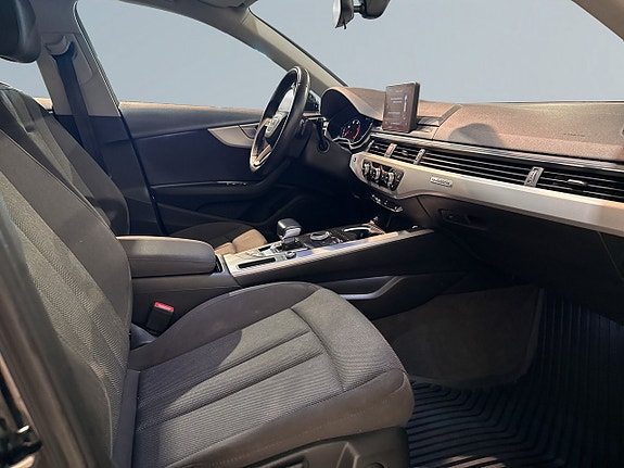 Audi A4 10 of 20