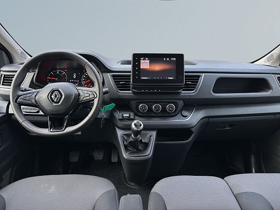 Renault Trafic 8 of 18