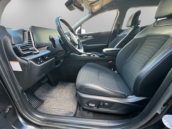 Kia Sportage 8 of 18