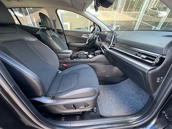 Kia Sportage 16 of 18