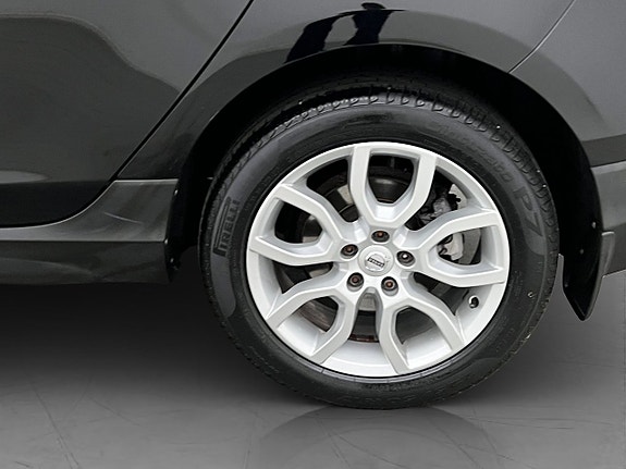 Volvo V40 Cross Country 29 of 30