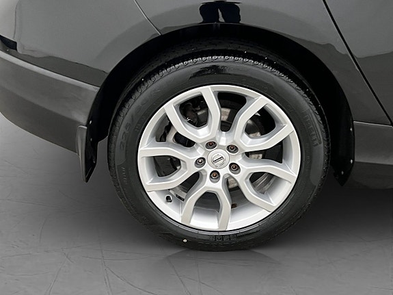 Volvo V40 Cross Country 30 of 30