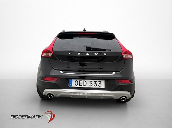 Volvo V40 Cross Country 7 of 30