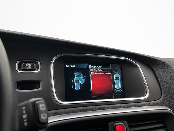 Volvo V40 Cross Country 19 of 30