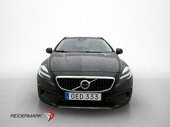 Volvo V40 Cross Country 2 of 30
