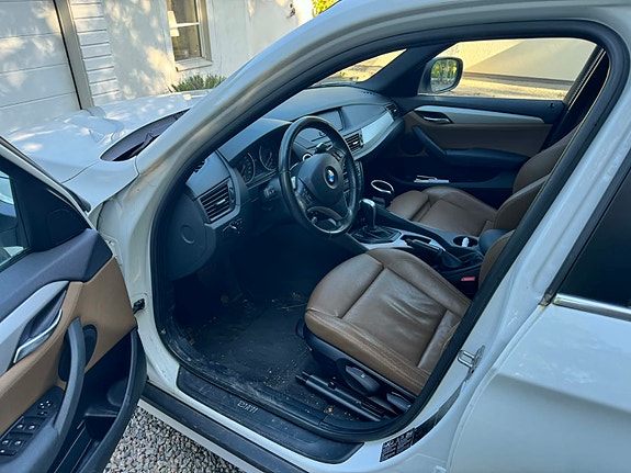 BMW X1 7 of 8