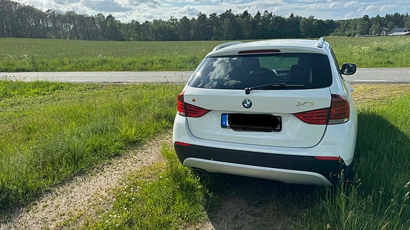 BMW X1 8 of 8
