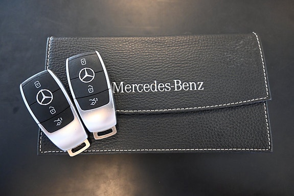 Mercedes-Benz B250 e 24 of 27