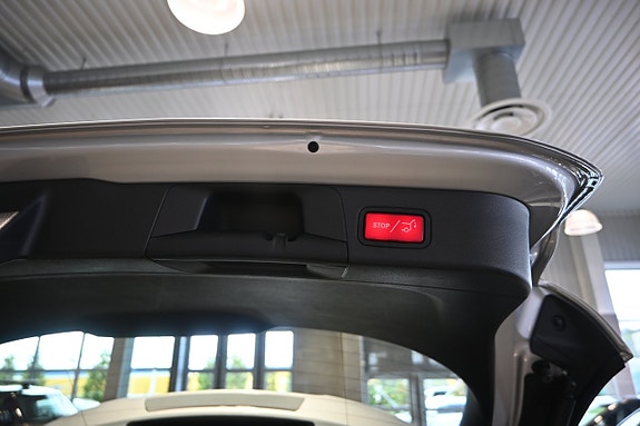 Mercedes-Benz B250 e 15 of 27