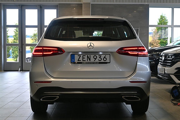 Mercedes-Benz B250 e 4 of 27