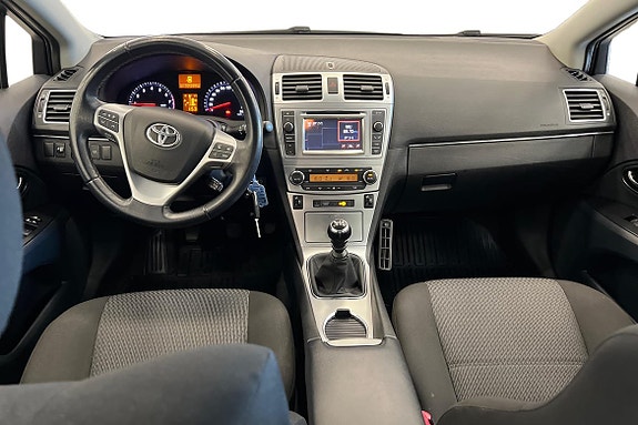 Toyota Avensis 10 of 22