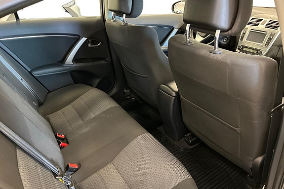 Toyota Avensis 9 of 22