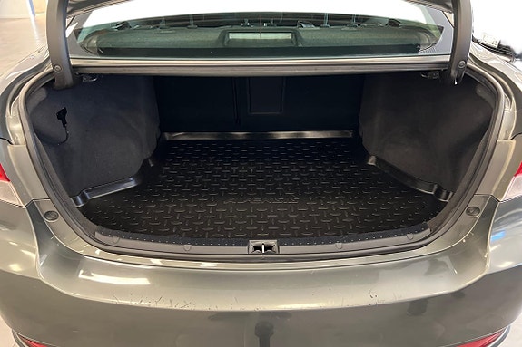 Toyota Avensis 12 of 22