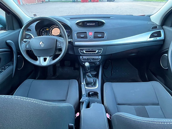 Renault Megane III 7 of 8