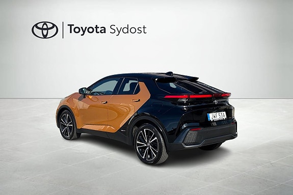 Toyota C-HR 18 of 21