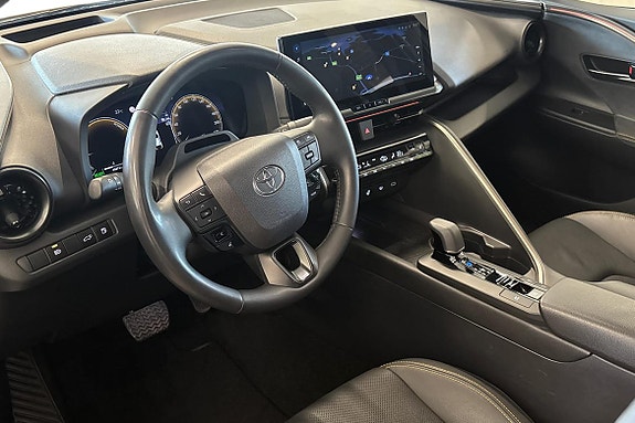 Toyota C-HR 12 of 21
