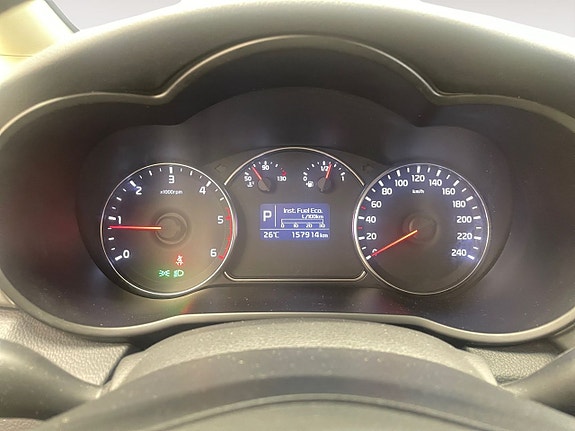 Kia Carens 12 of 20