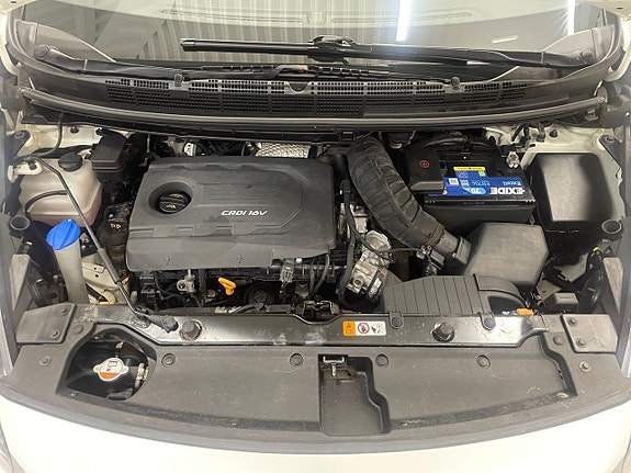 Kia Carens 17 of 20