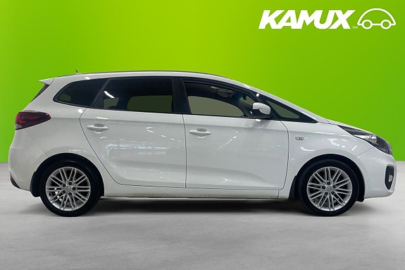 Kia Carens 2 of 20