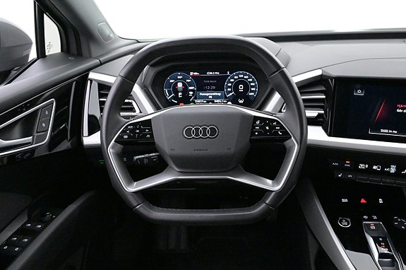 Audi Q4 e-tron 7 of 27