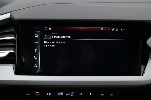 Audi Q4 e-tron 14 of 27