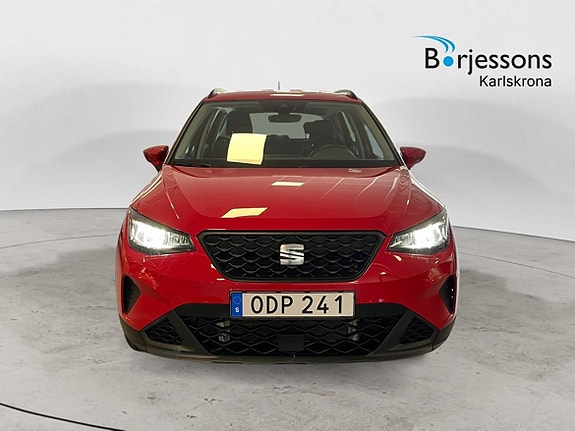 Seat Arona 5 of 16