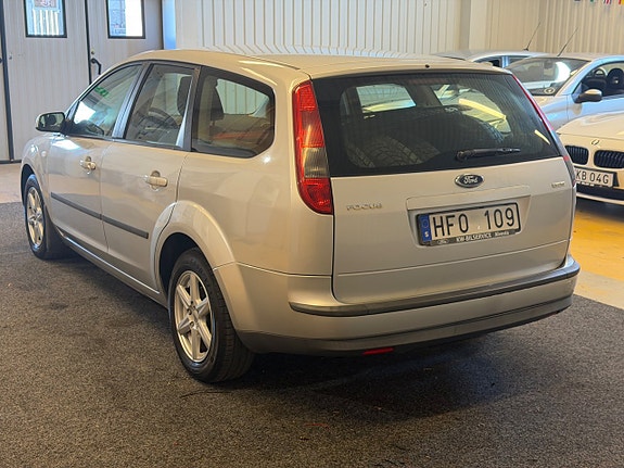 Ford Focus 4 of 11